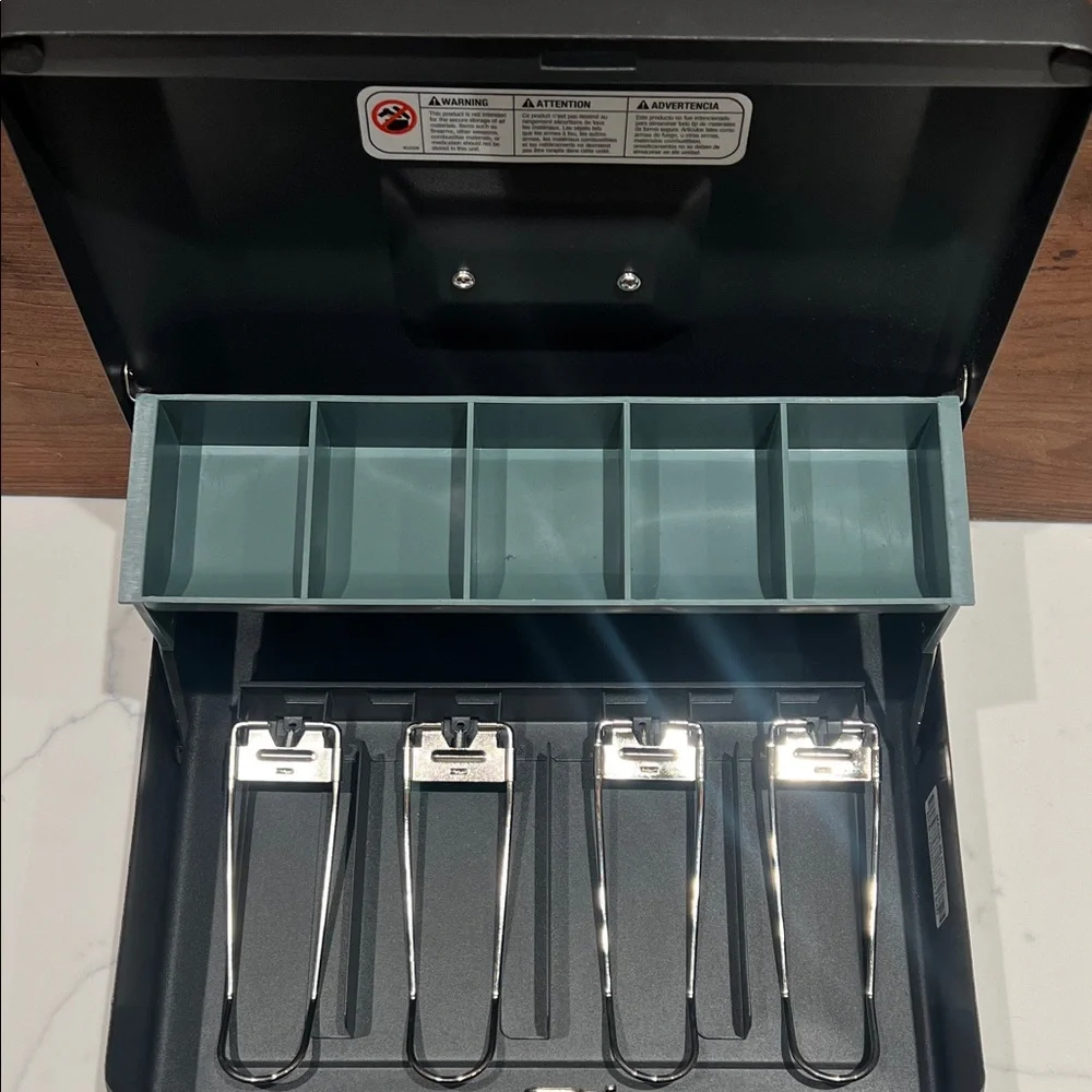 🔥‼️Black Cash Box with Coin Tray‼️🔥 - Picture 5 of 7